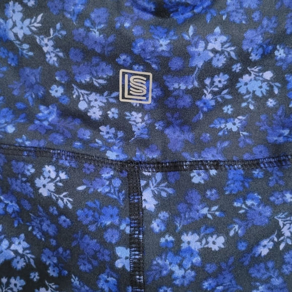 NWT Laundry By Shelli Segal LA Women's Size L Leggings Blue - Picture 4 of 10